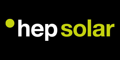 ein grüner Punkt, es folgt in Kleinbuchstaben und weiß geschrieben -hep- und dahinter in grün steht -solar-